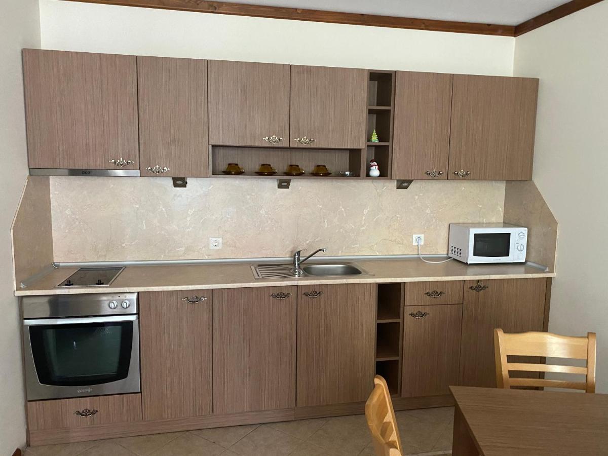 One Bedroom Apartment In Gated Complex Bansko Exterior foto